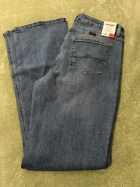 Wrangler Women's Light Blue Boot Cut Jeans